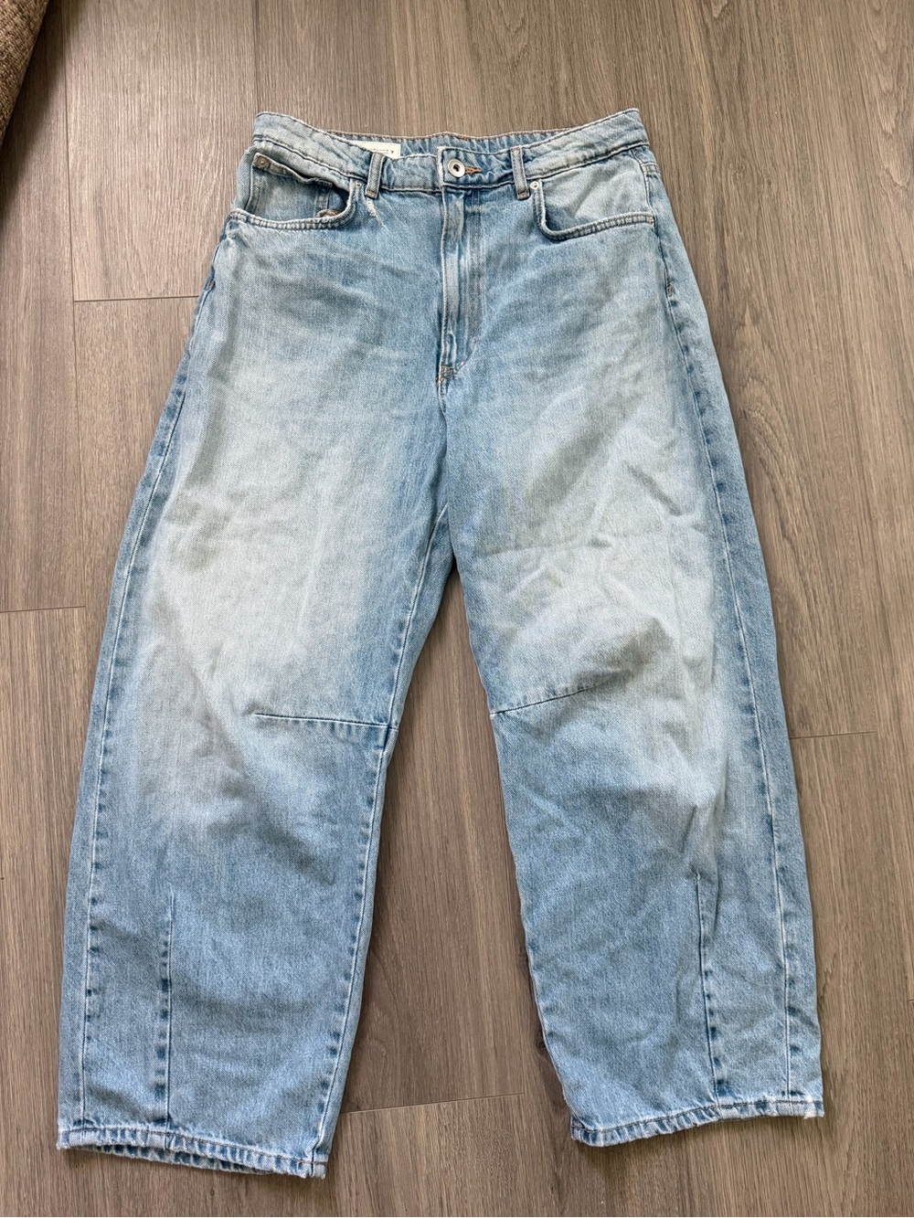 Zara Light Blue Denim Barrel Jeans